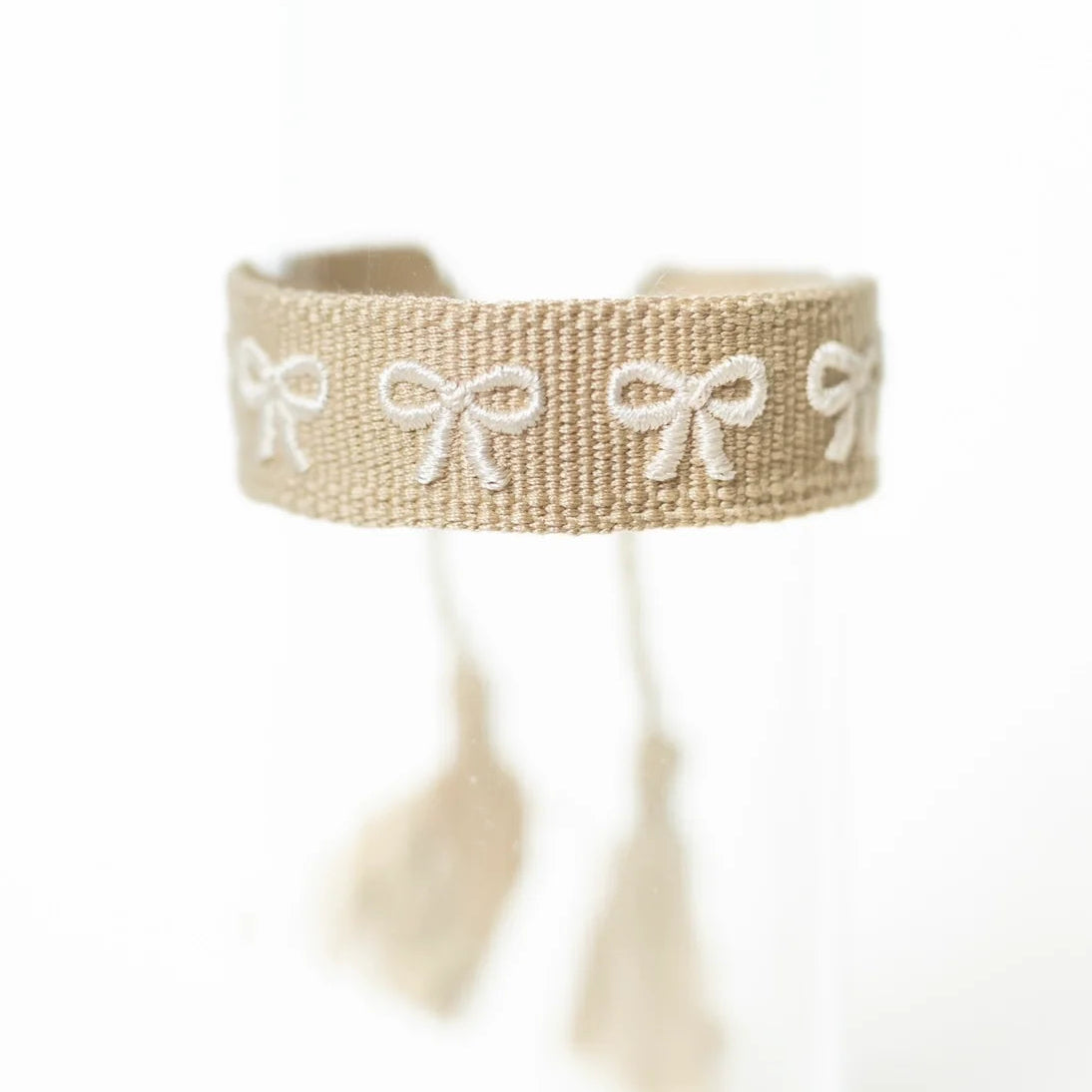 Neutral Bows Bracelet