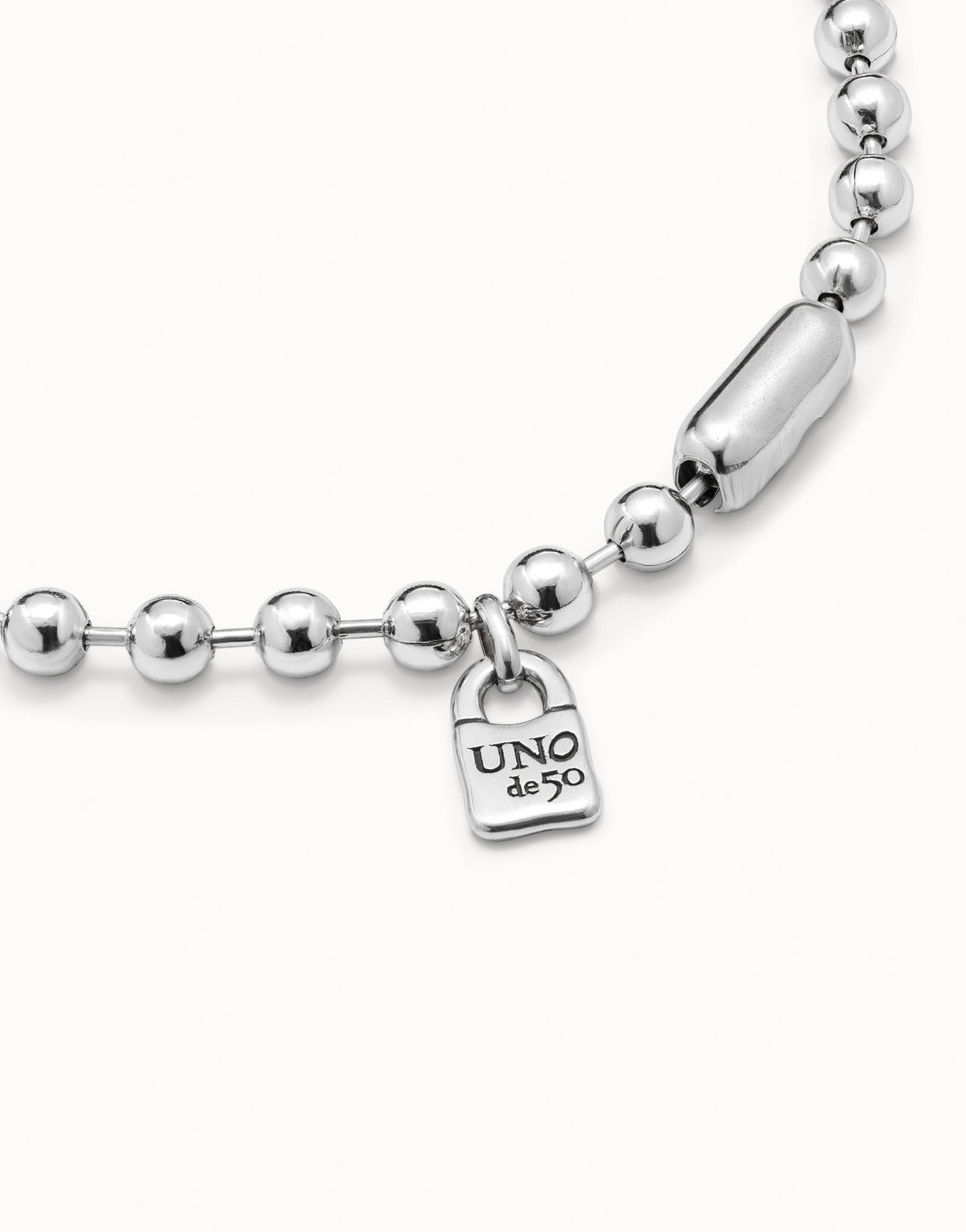 The Copito De Nieve Necklace I Silver