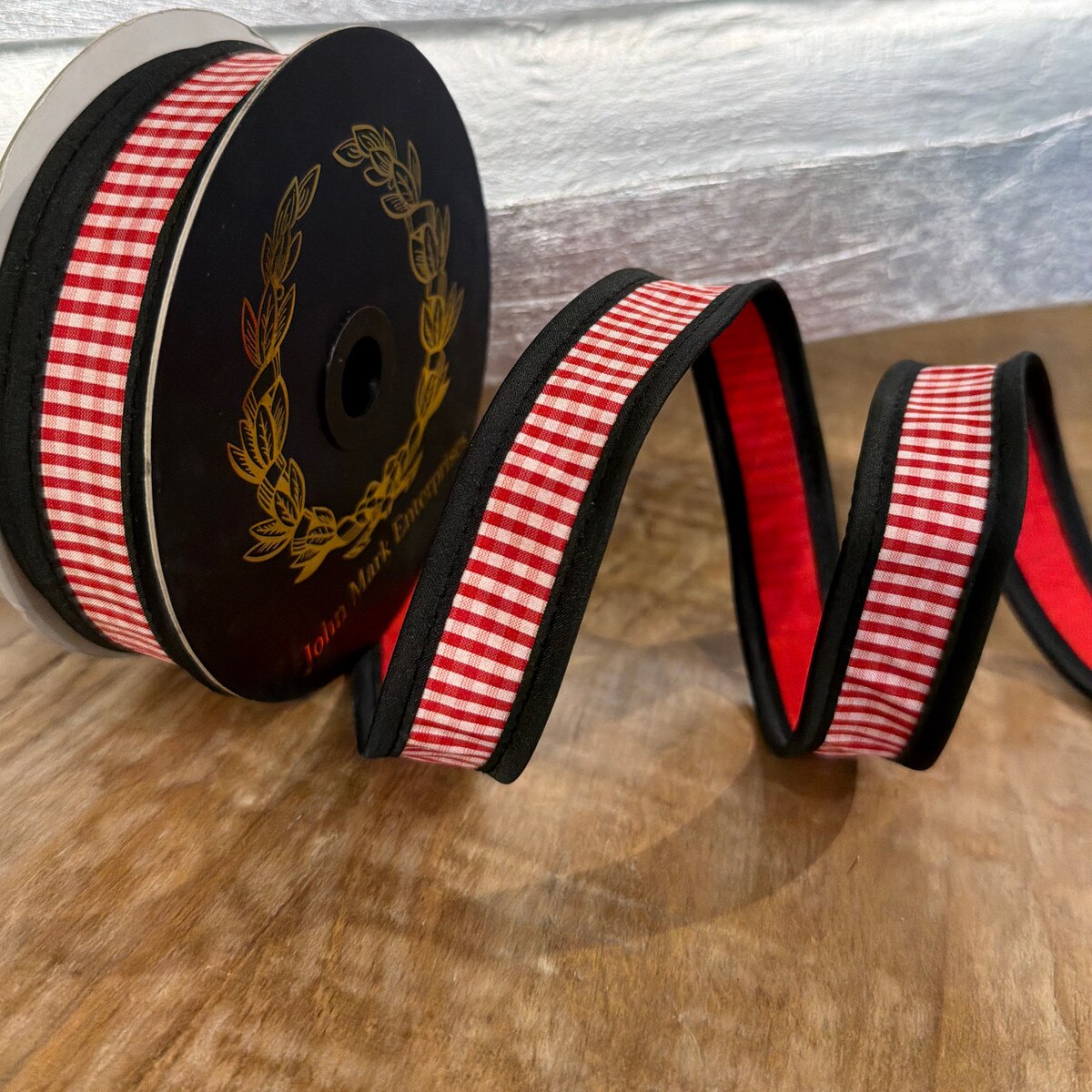 John Mark | Taffeta Mini Checks Dupion DBL Fused Black 1"