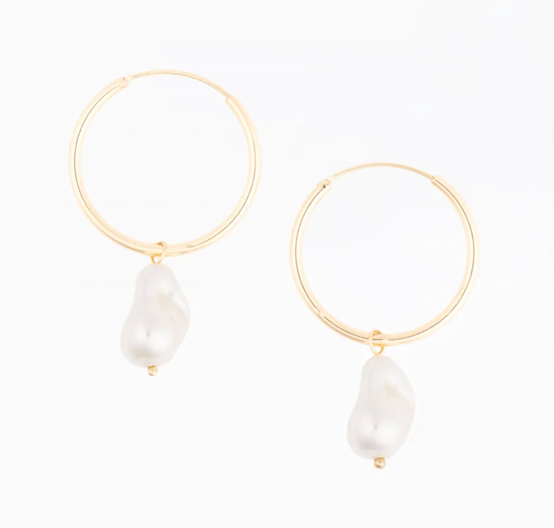 Maya Pearl Earrings