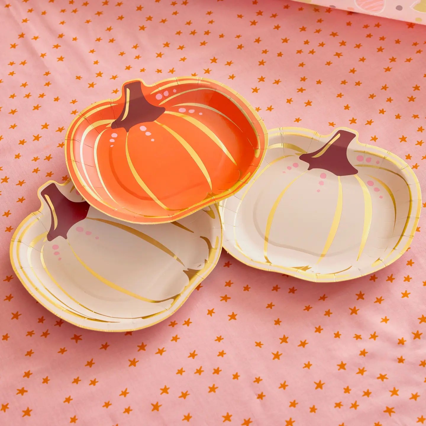 Gourdgeous Pumpkin Lunch Plates
