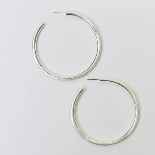 Salem Earrings Silver | Michelle McDowell