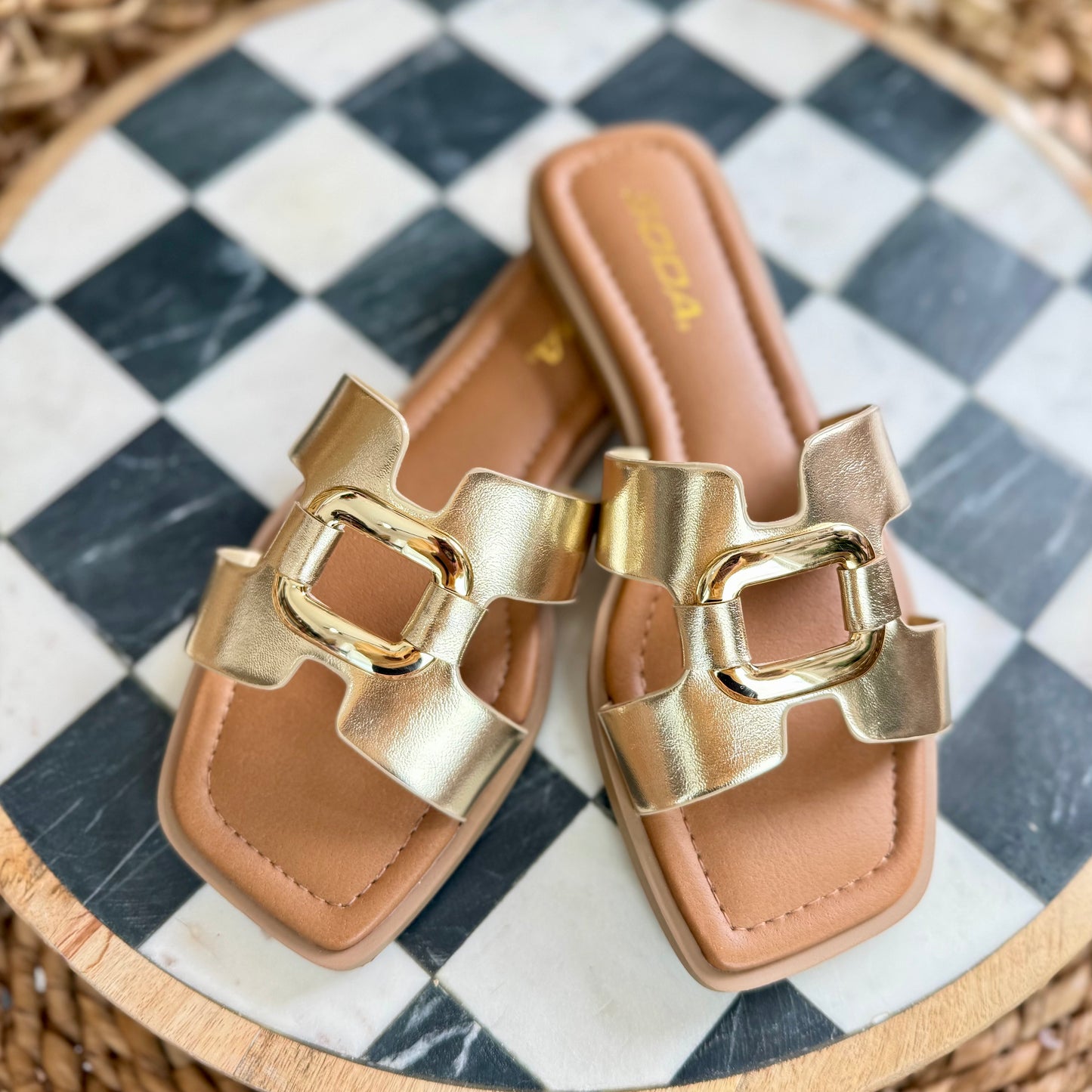 Feng Sandals | Gold