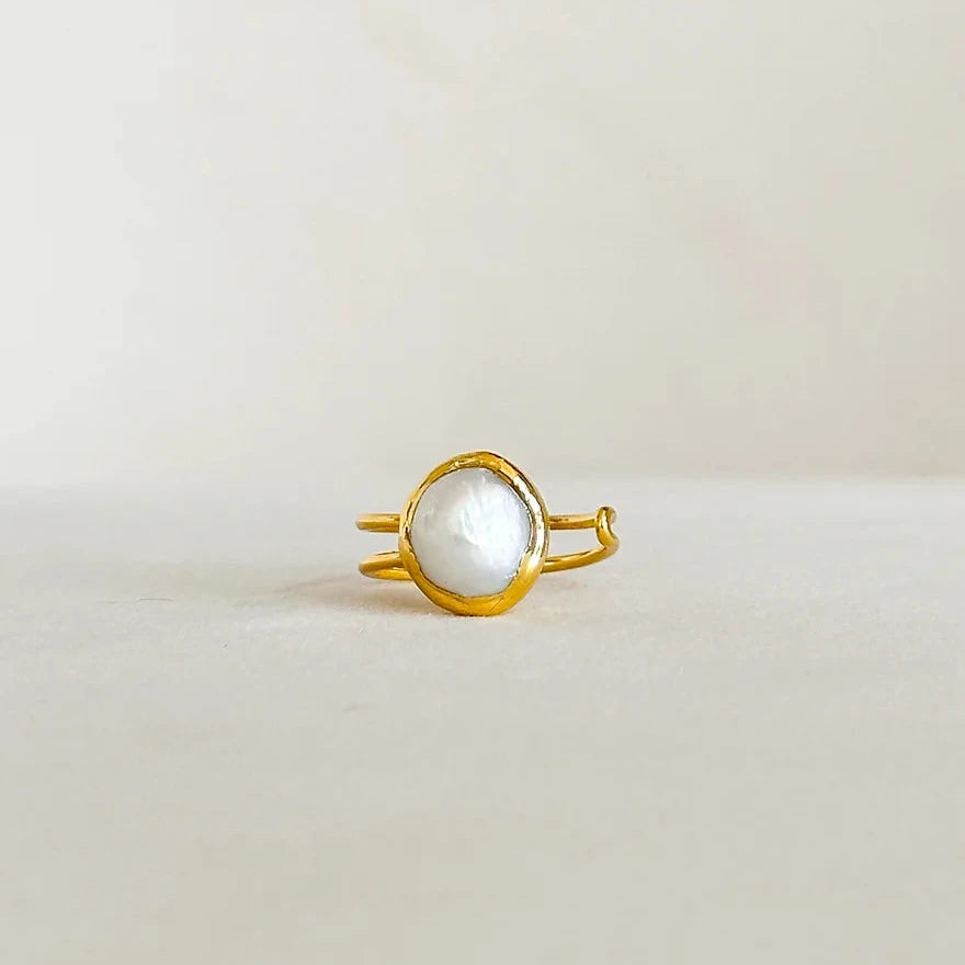 Single Pearl Ring