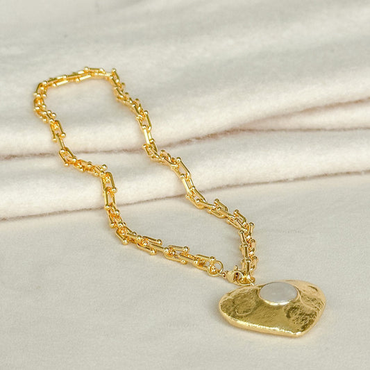 Heart Necklace | Pearl