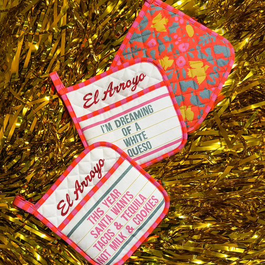 El Arroyo Christmas Marquee Pot Holder Set
