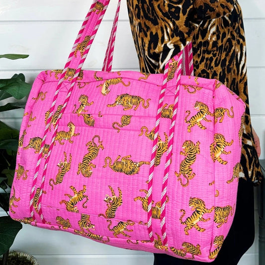 Quilted Weekender Overnight Travel Duffle Bag - Pink Tigers