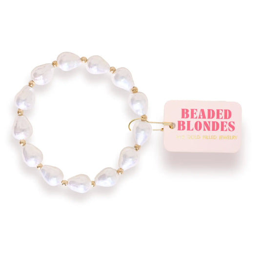 Saylor Pearl Bracelet in Gold | Extended