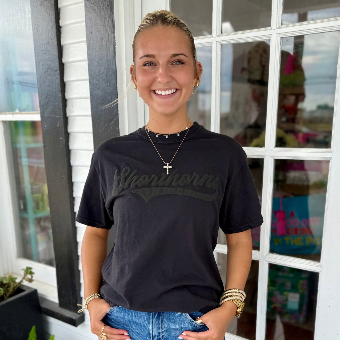 Shorthorns Tee | Black Puff