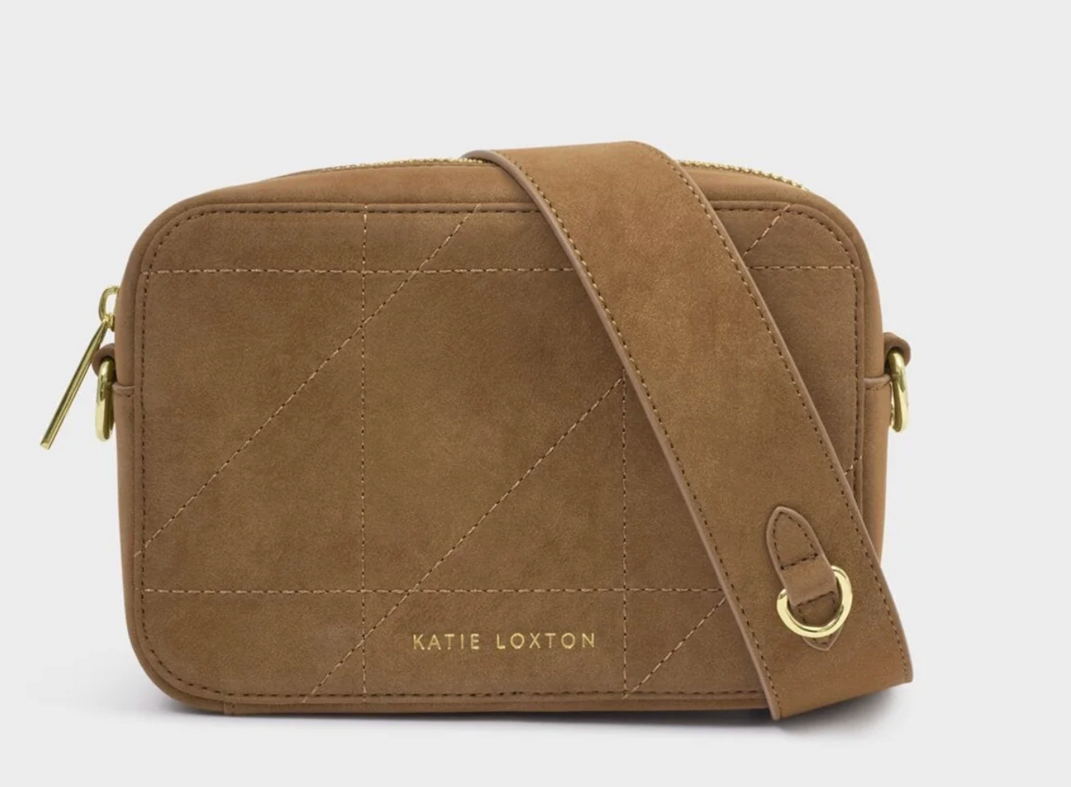 Avery Small Crossbody Bag l Caramel Quilted