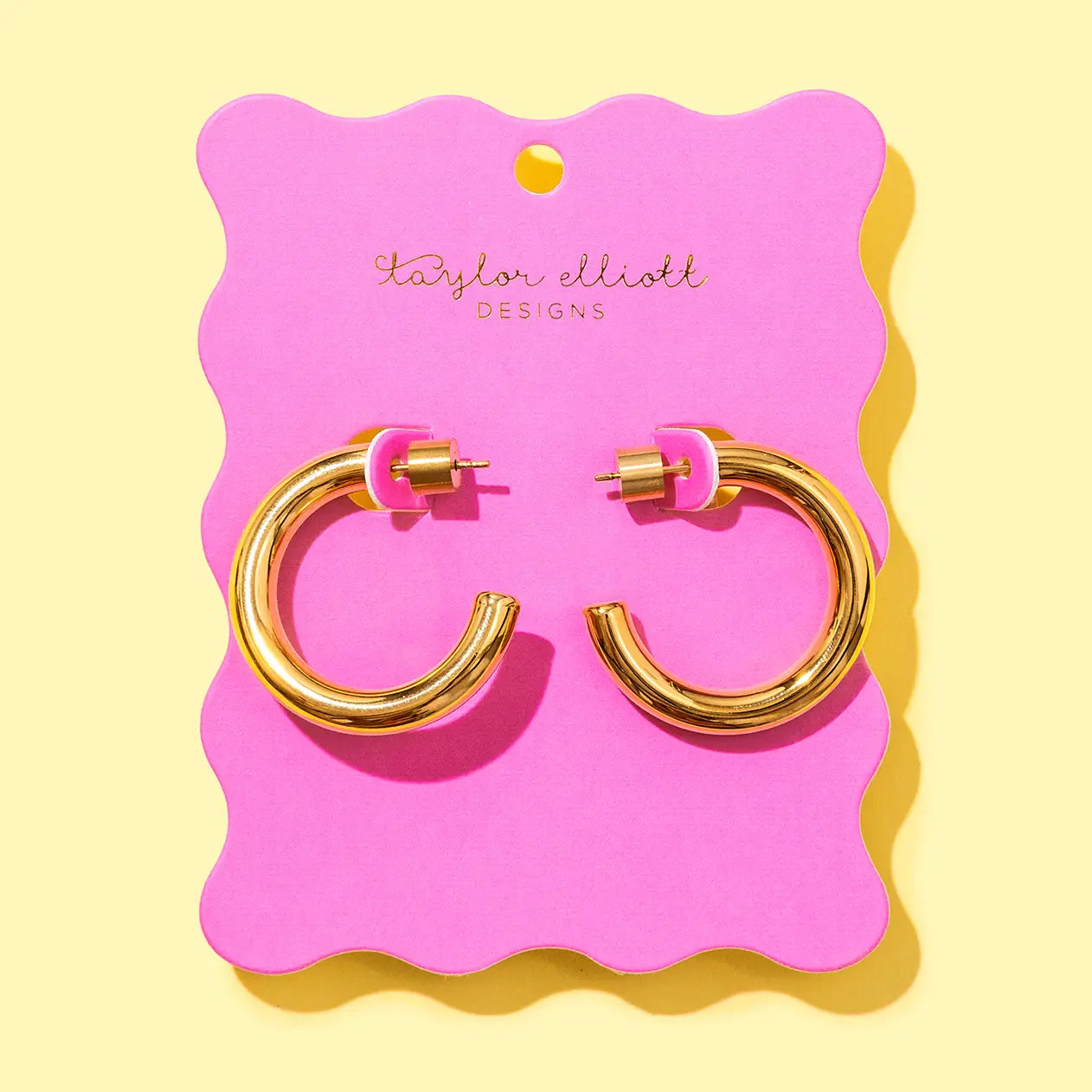 Hoop Earrings - Medium - Gold-Plated - Terry