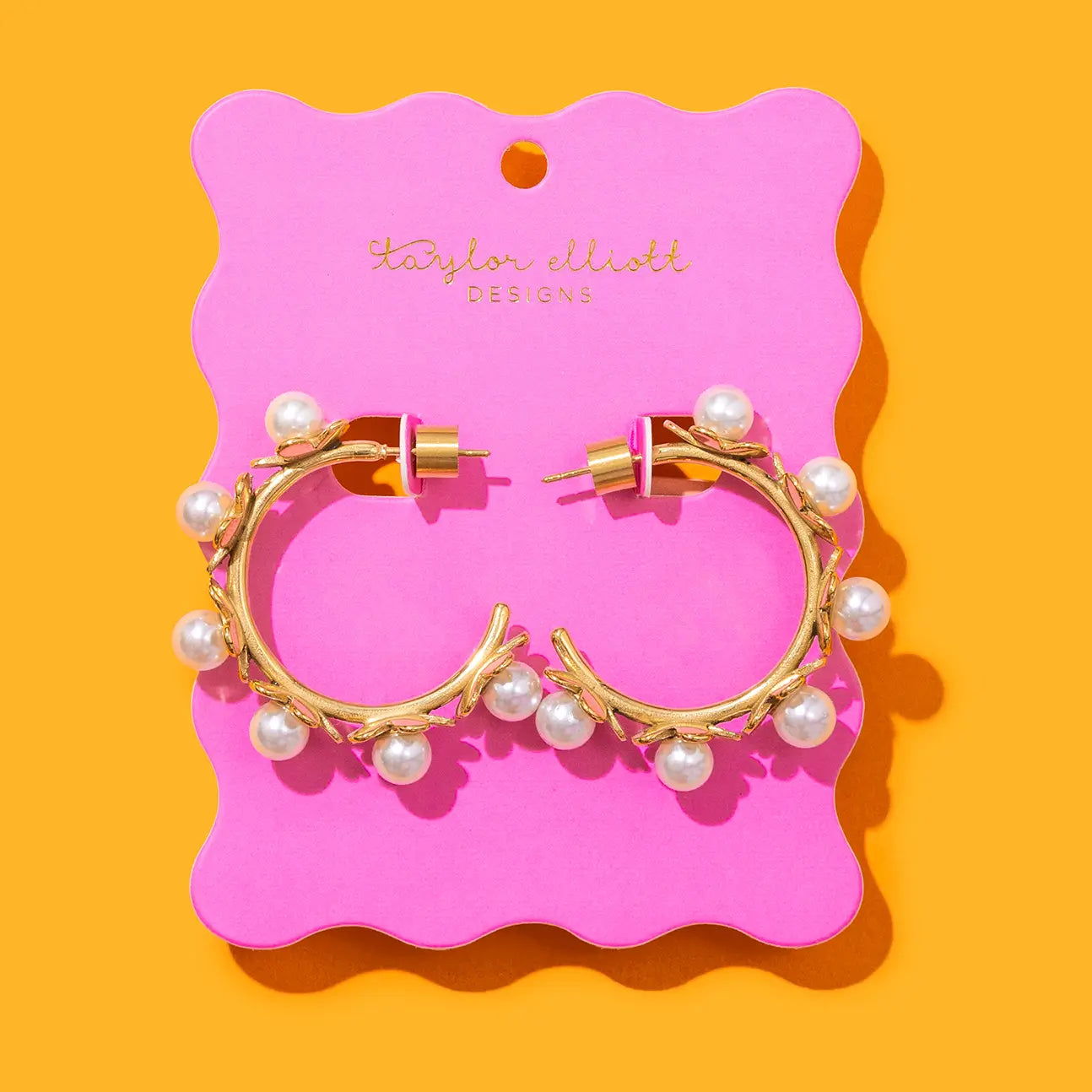 Hoop Earrings - Medium - Gold-Plated W/Pearl Kali Flowers