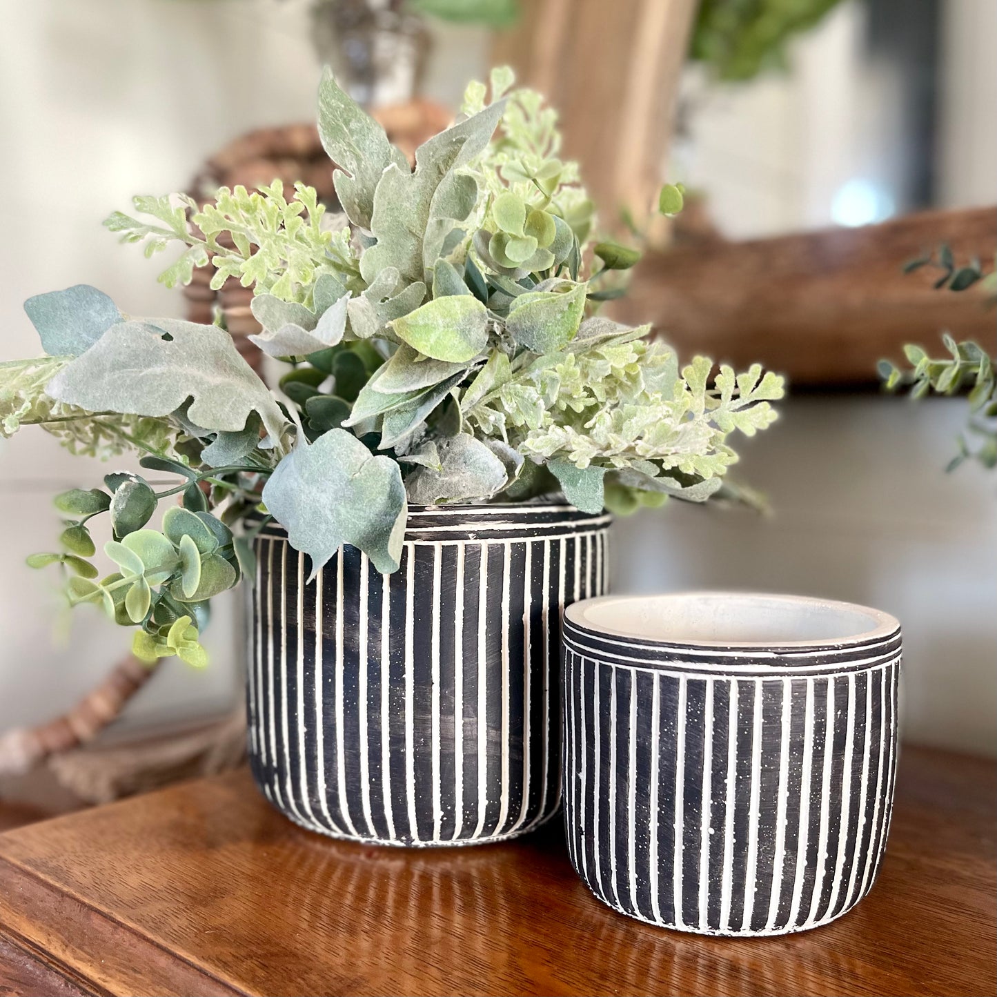 Pinstriped Cement Planter | Medium